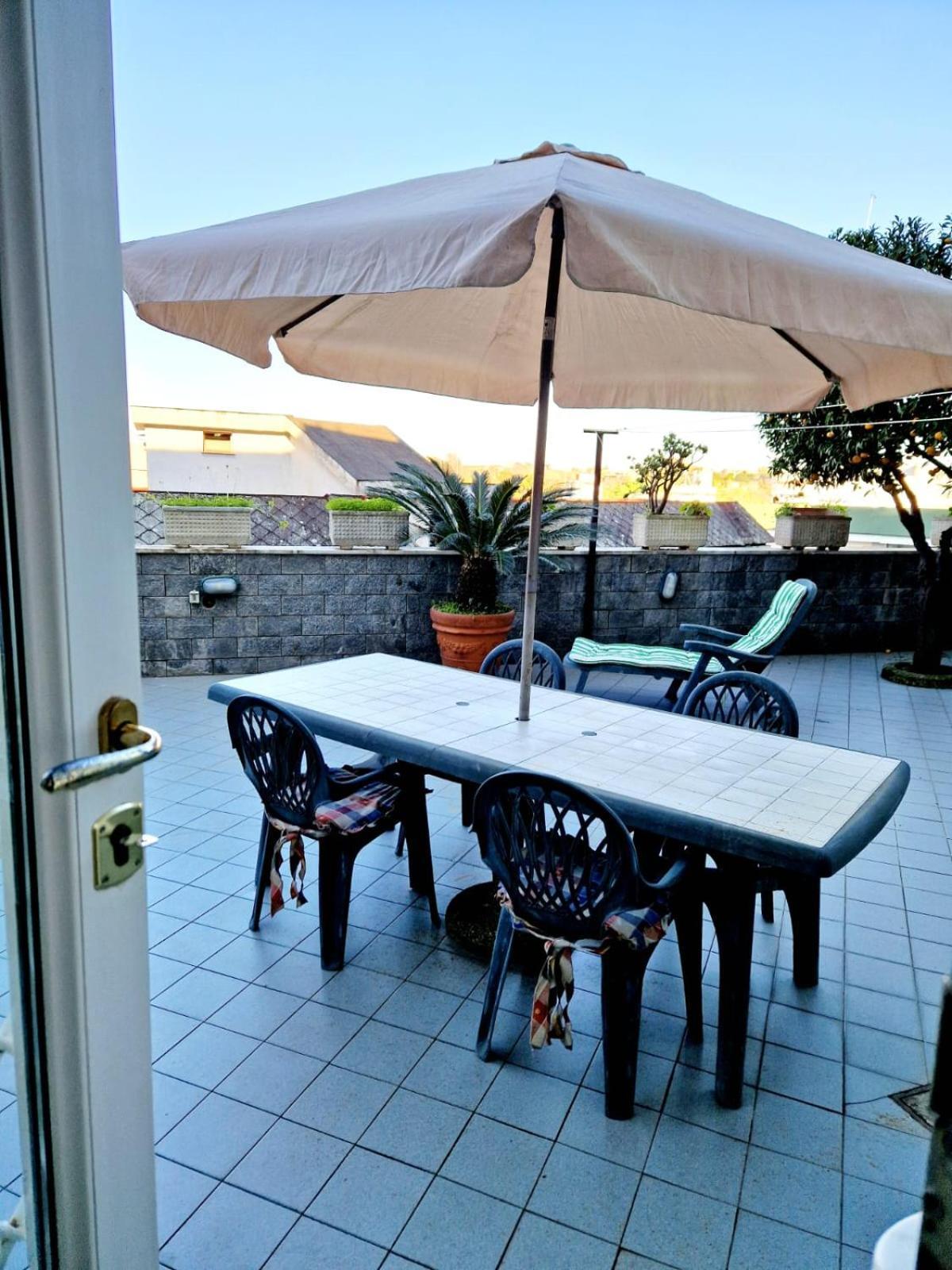 Fuga A Napoli Apartment Exterior photo